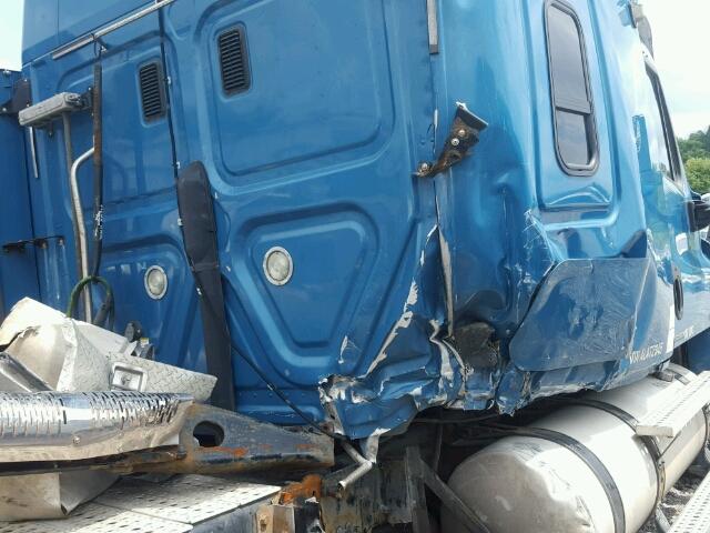 1FUJGLDR8ALAT2345 - 2010 FREIGHTLINER CASCADIA 1 BLUE photo 9