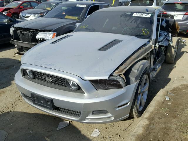 1ZVBP8CF9D5209133 - 2013 FORD MUSTANG GT SILVER photo 2