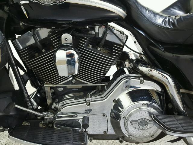 1HD1FCW123Y615433 - 2003 HARLEY-DAVIDSON FLHTCUI BLACK photo 11