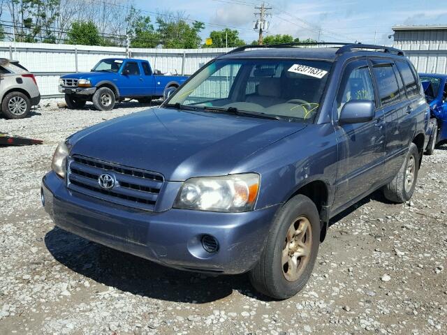 JTEGD21A940093267 - 2004 TOYOTA HIGHLANDER BLUE photo 2