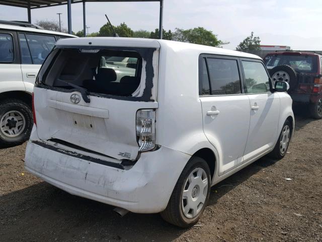 JTLKE50E881012149 - 2008 TOYOTA SCION XB WHITE photo 4