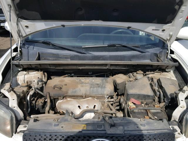 JTLKE50E881012149 - 2008 TOYOTA SCION XB WHITE photo 7