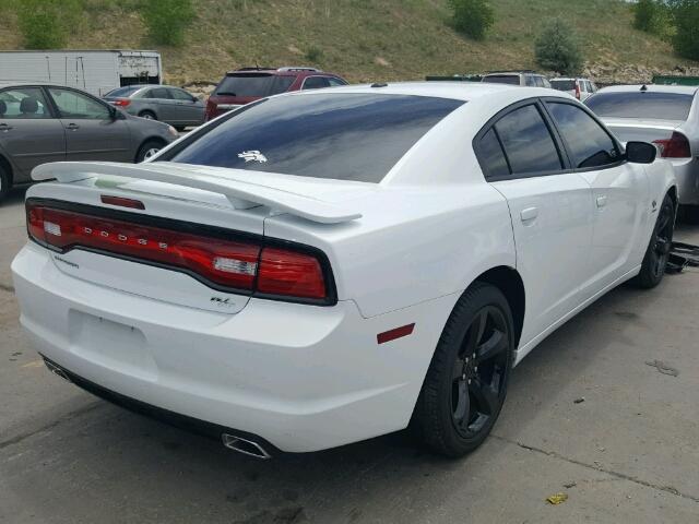 2C3CDXCTXEH369777 - 2014 DODGE CHARGER R/ WHITE photo 4