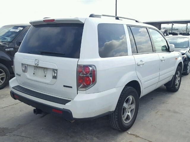 2HKYF18546H542964 - 2006 HONDA PILOT WHITE photo 4