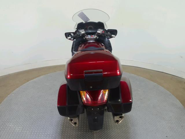 JH2SC51095M300459 - 2005 HONDA ST1300 RED photo 9