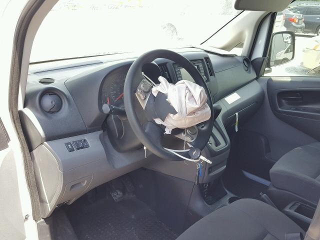 3N63M0ZNXFK718377 - 2015 CHEVROLET CITY EXPRE WHITE photo 9