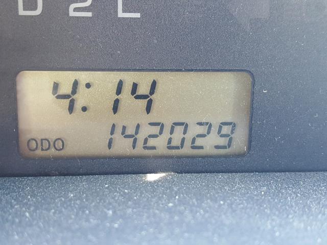 JTLKT324040151528 - 2004 TOYOTA SCION XB BLUE photo 8