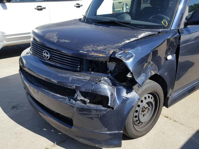 JTLKT324040151528 - 2004 TOYOTA SCION XB BLUE photo 9