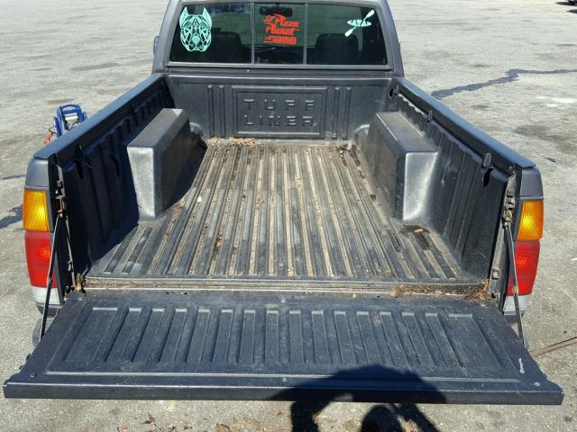 1N6SD11S3TC375898 - 1996 NISSAN TRUCK BASE GRAY photo 6