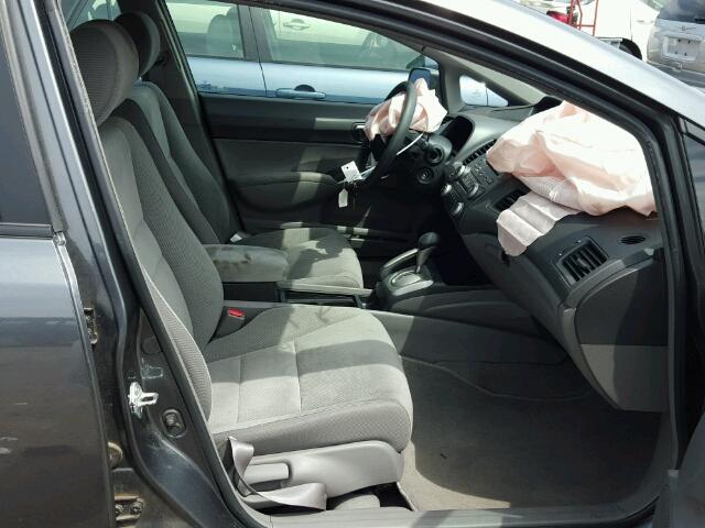 19XFA16579E042105 - 2009 HONDA CIVIC LX GRAY photo 5