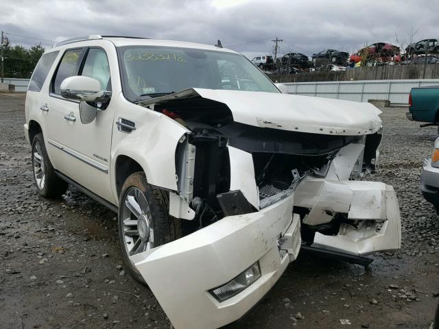 1GYS4DEF5BR340884 - 2011 CADILLAC ESCALADE P WHITE photo 1