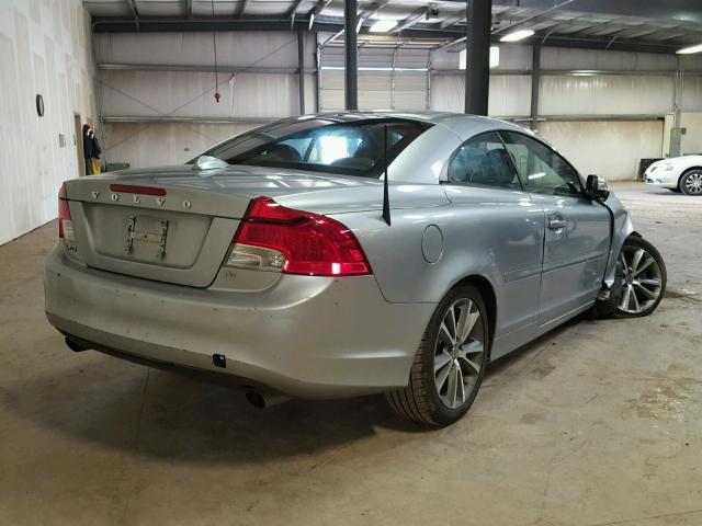 YV1672MC4BJ109865 - 2011 VOLVO C70 T5 SILVER photo 4