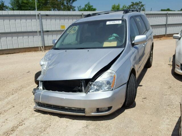 KNDMB233666082691 - 2006 KIA SEDONA EX BLUE photo 2