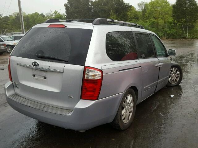 KNDMB233666082691 - 2006 KIA SEDONA EX BLUE photo 4