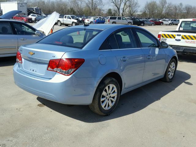 1G1PF5S98B7105376 - 2011 CHEVROLET CRUZE LT BLUE photo 4