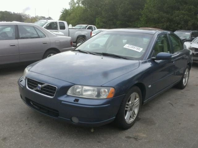YV1RS592762553366 - 2006 VOLVO S60 2.5T BLUE photo 2