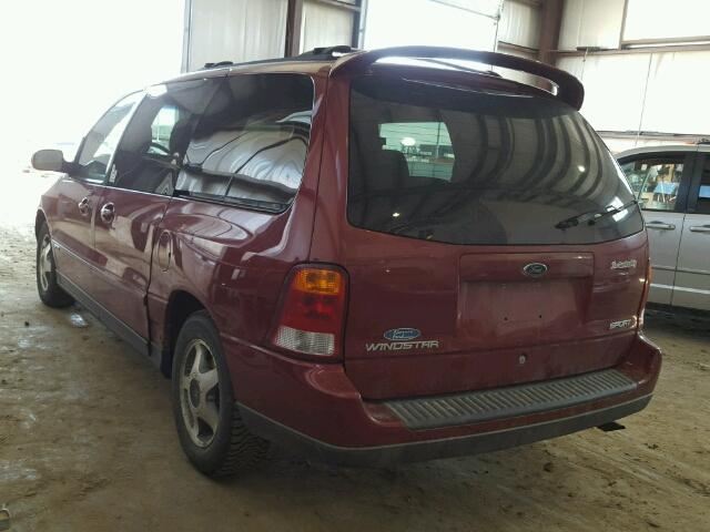 2FMZA57402BB86680 - 2002 FORD WINDSTAR S RED photo 3
