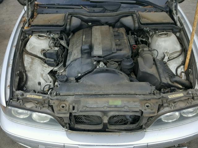 WBADT634X2CH88748 - 2002 BMW 530 I AUTO SILVER photo 7