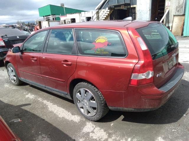 YV1MW382472289500 - 2007 VOLVO V50 2.4I RED photo 3