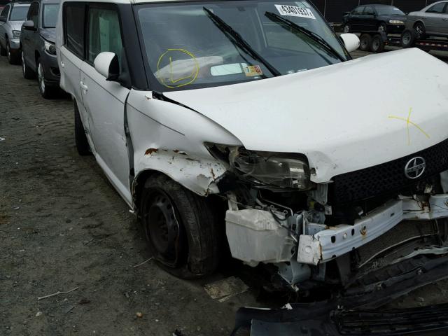 JTLZE4FE4A1108270 - 2010 TOYOTA SCION XB WHITE photo 9