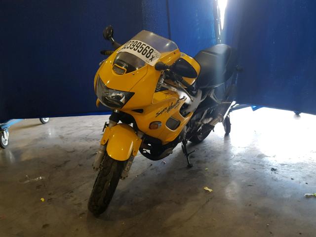 JH2SC3607XM100504 - 1999 HONDA VTR1000 F YELLOW photo 2