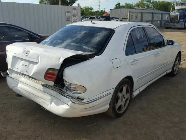 WDBJF70J61B364335 - 2001 MERCEDES-BENZ E 430 WHITE photo 4