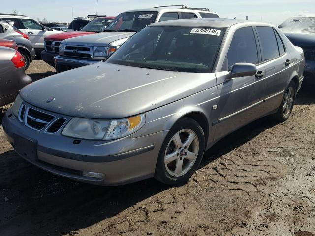 YS3ED49Z633016198 - 2003 SAAB 9-5 ARC GRAY photo 2