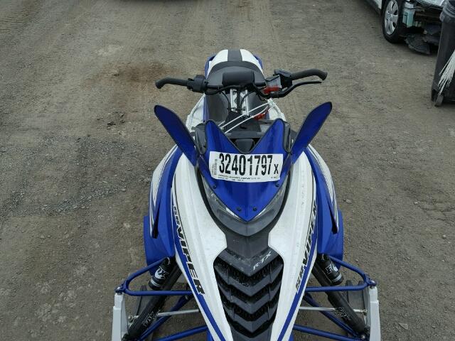 4UF8KN309FT000195 - 2015 YAMAHA SR VIPER WHITE photo 5