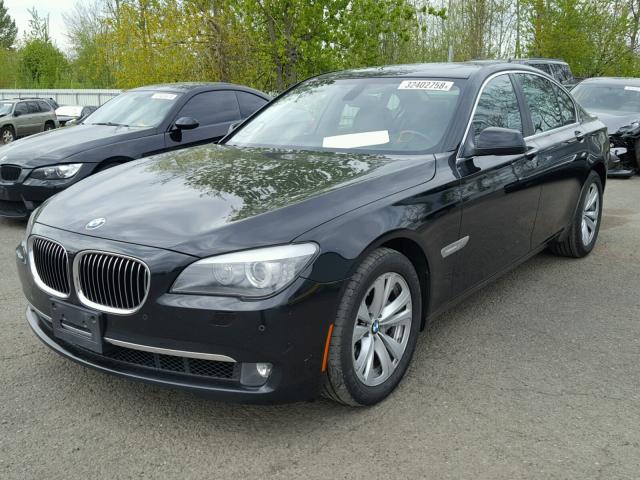 WBAKA4C56CC613616 - 2012 BMW 740 I BLACK photo 2