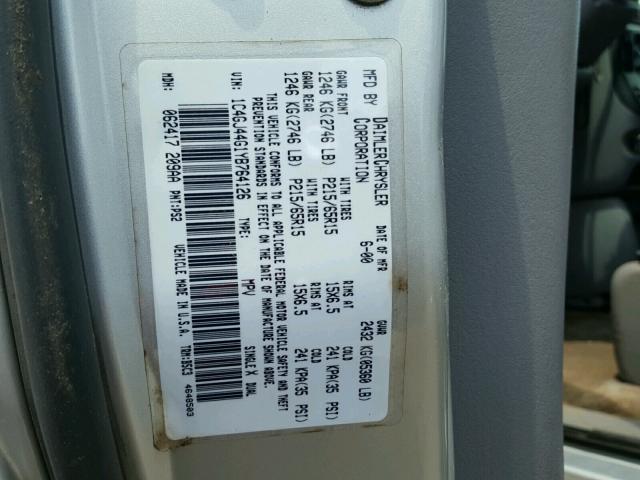 1C4GJ44G1YB764126 - 2000 CHRYSLER GRAND VOYA SILVER photo 10