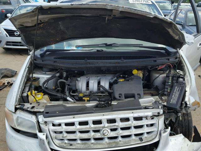 1C4GJ44G1YB764126 - 2000 CHRYSLER GRAND VOYA Gümüş foto 7