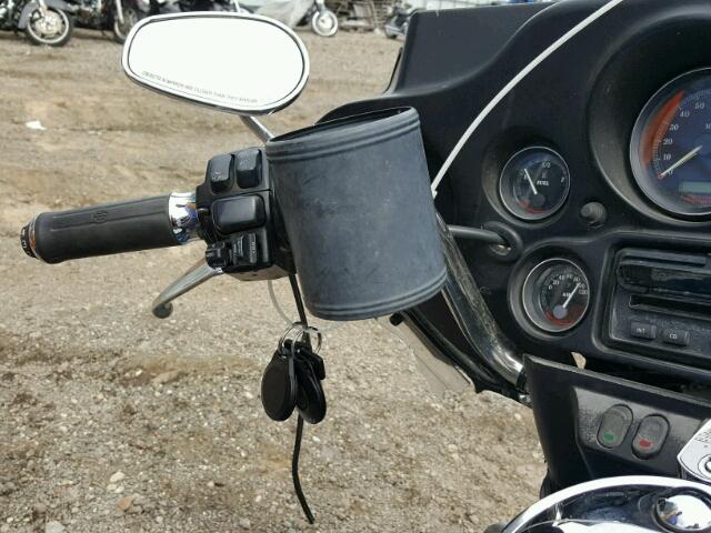 1HD1FCW195Y631924 - 2005 HARLEY-DAVIDSON FLHTCUI BLUE photo 5