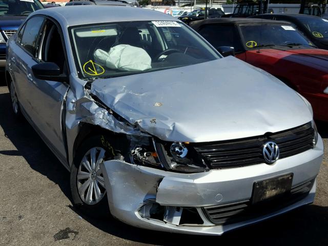 3VW2K7AJ3BM396246 - 2011 VOLKSWAGEN JETTA BASE 银色 照片 1