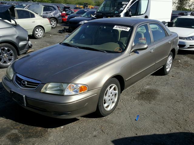 1YVGF22C625260869 - 2002 MAZDA 626 LX BEIGE photo 2