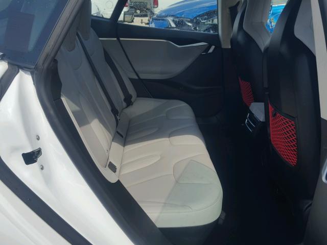 5YJSA1E27GF128060 - 2016 TESLA MODEL S WHITE photo 6