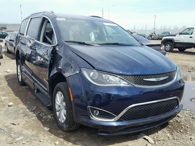 2C4RC1BG5JR115568 - 2018 CHRYSLER PACIFICA T BLUE photo 1