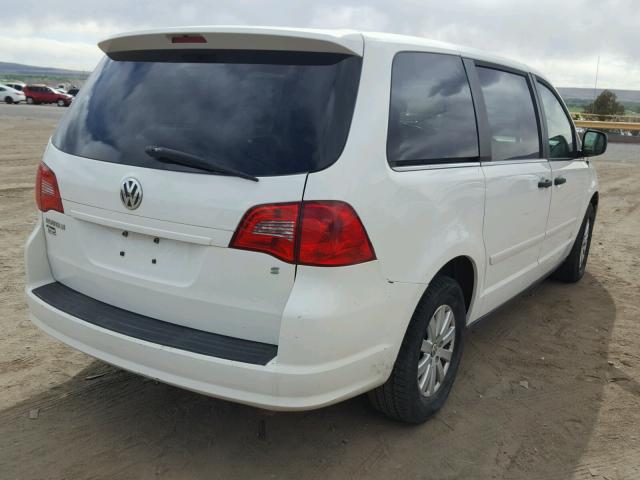 2V8HW44109R542976 - 2009 VOLKSWAGEN ROUTAN S WHITE photo 4