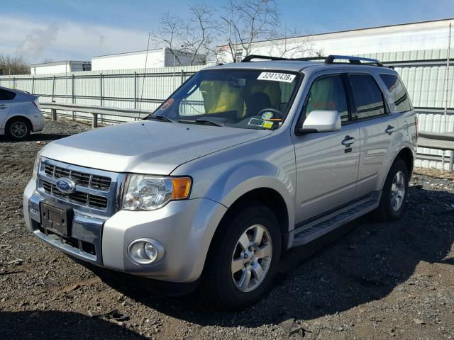 1FMCU9EG4AKA78665 - 2010 FORD ESCAPE LIM SILVER photo 2