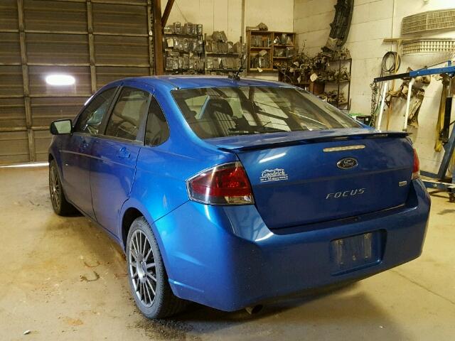 1FAHP3GN4BW190876 - 2011 FORD FOCUS SES BLUE photo 3