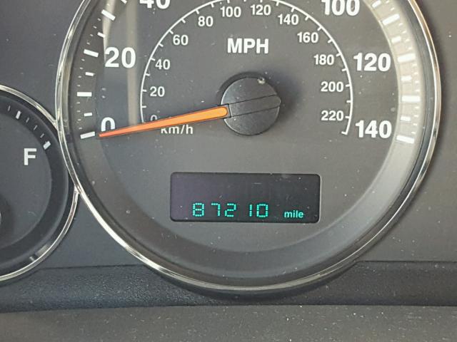 1J8HH58N06C248175 - 2006 JEEP COMMANDER MAROON photo 8