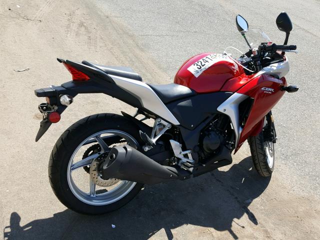 MLHMC410XC5202086 - 2012 HONDA CBR250 R RED photo 4