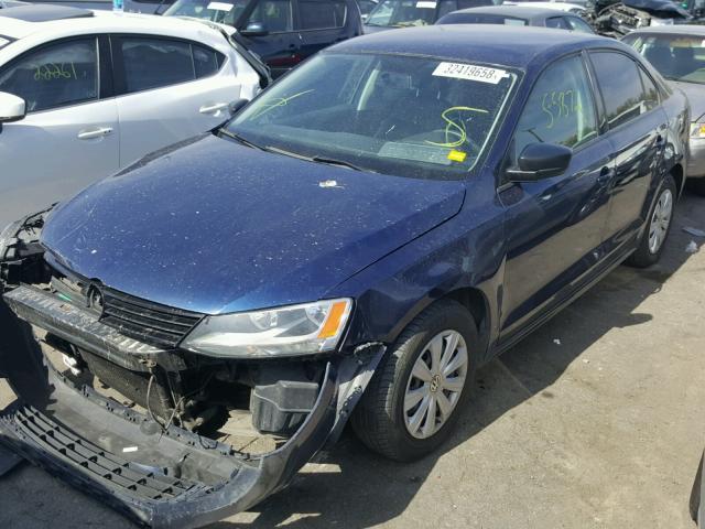 3VW2K7AJ1DM386480 - 2013 VOLKSWAGEN JETTA BASE 蓝色 照片 2