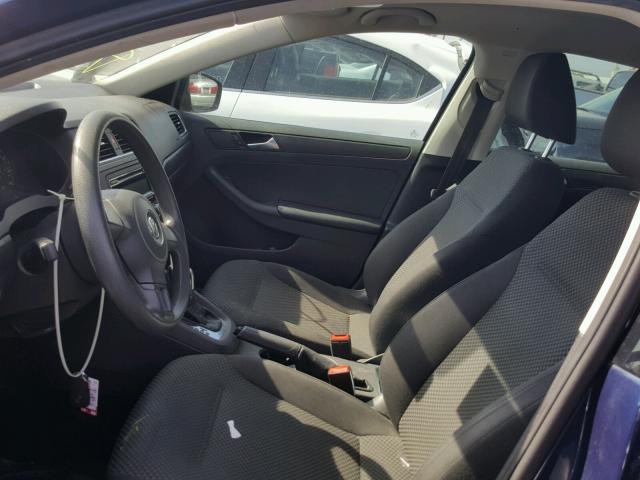 3VW2K7AJ1DM386480 - 2013 VOLKSWAGEN JETTA BASE 蓝色 照片 5