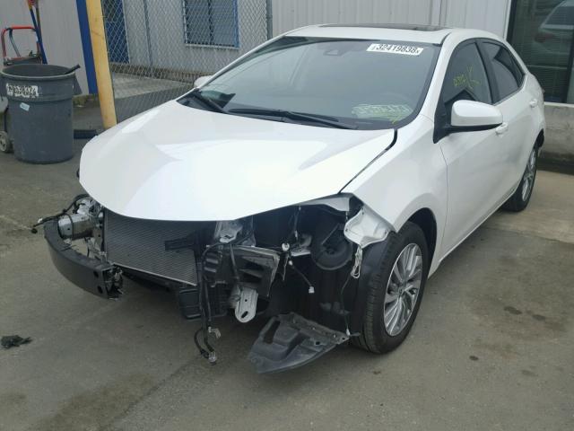 5YFBPRHE9HP590726 - 2017 TOYOTA COROLLA LE 白色 照片 2