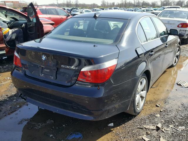 WBANF73586CG66468 - 2006 BMW 530 XI BLACK photo 4