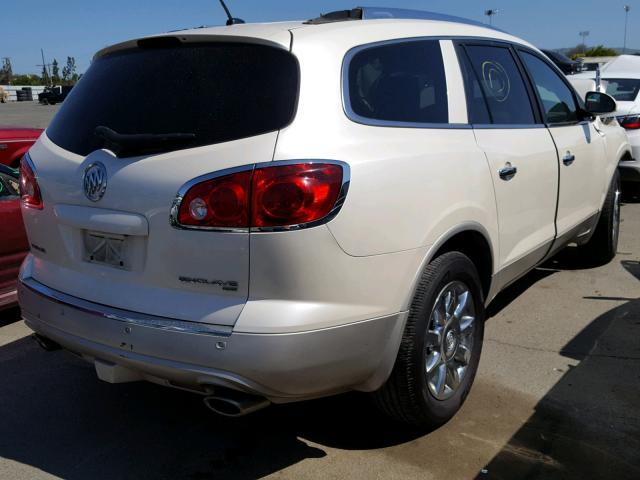 5GAKVDED4CJ401368 - 2012 BUICK ENCLAVE WHITE photo 4