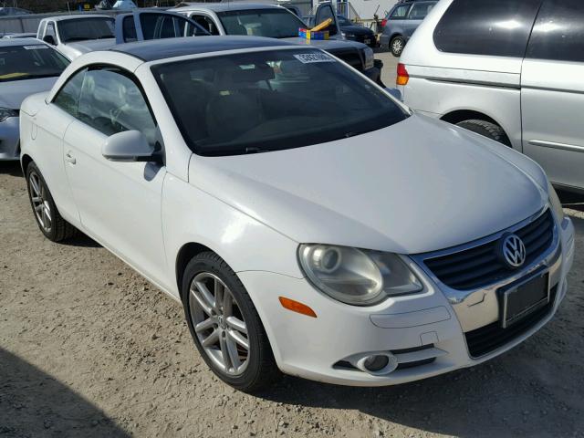 WVWFA71F88V026802 - 2008 VOLKSWAGEN EOS LUX 白色 照片 1
