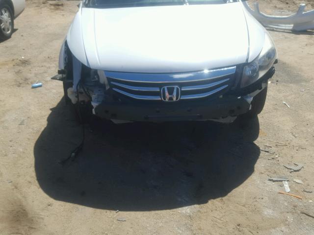 1HGCP3F89CA036812 - 2012 HONDA ACCORD EXL WHITE photo 9