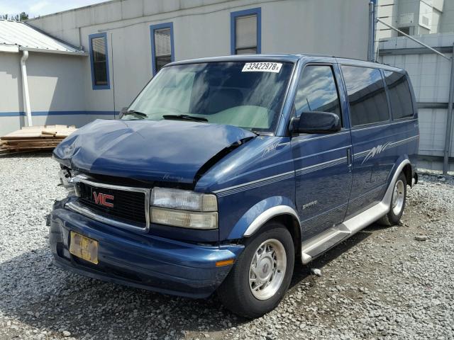 1GDDM19W2YB500627 - 2000 GMC SAFARI XT BLUE photo 2