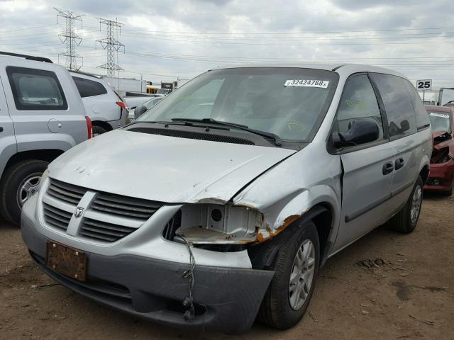 1D4GP25R05B284502 - 2005 DODGE CARAVAN SE SILVER photo 2